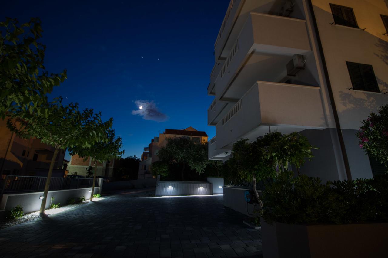Incantesimo Luxury Penthouse ミミツェ エクステリア 写真